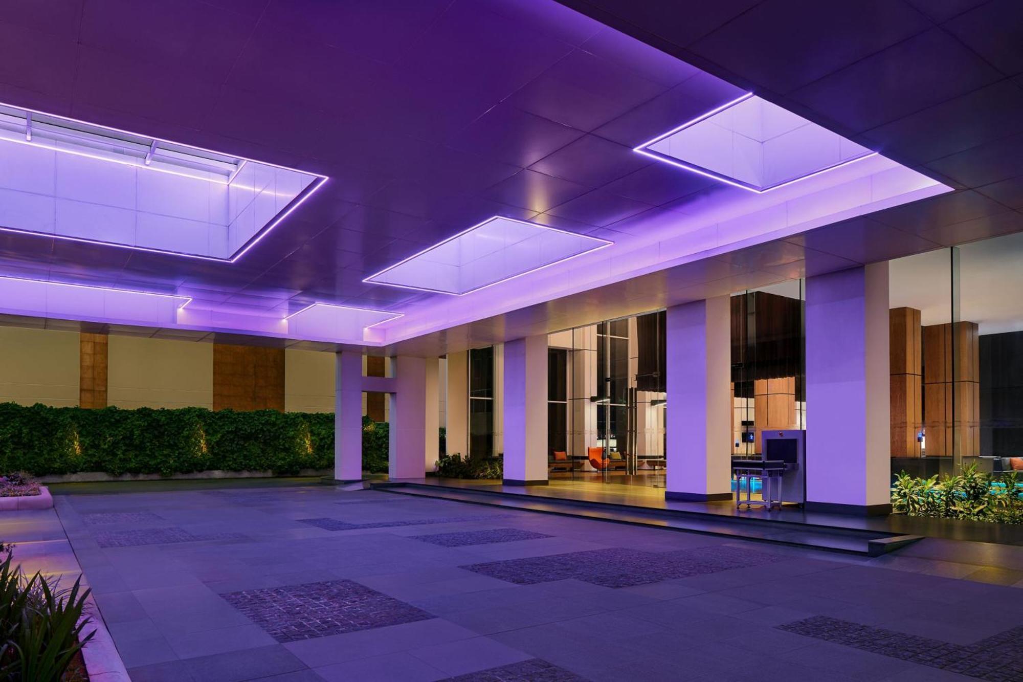 Aloft South Джакарта Екстериор снимка